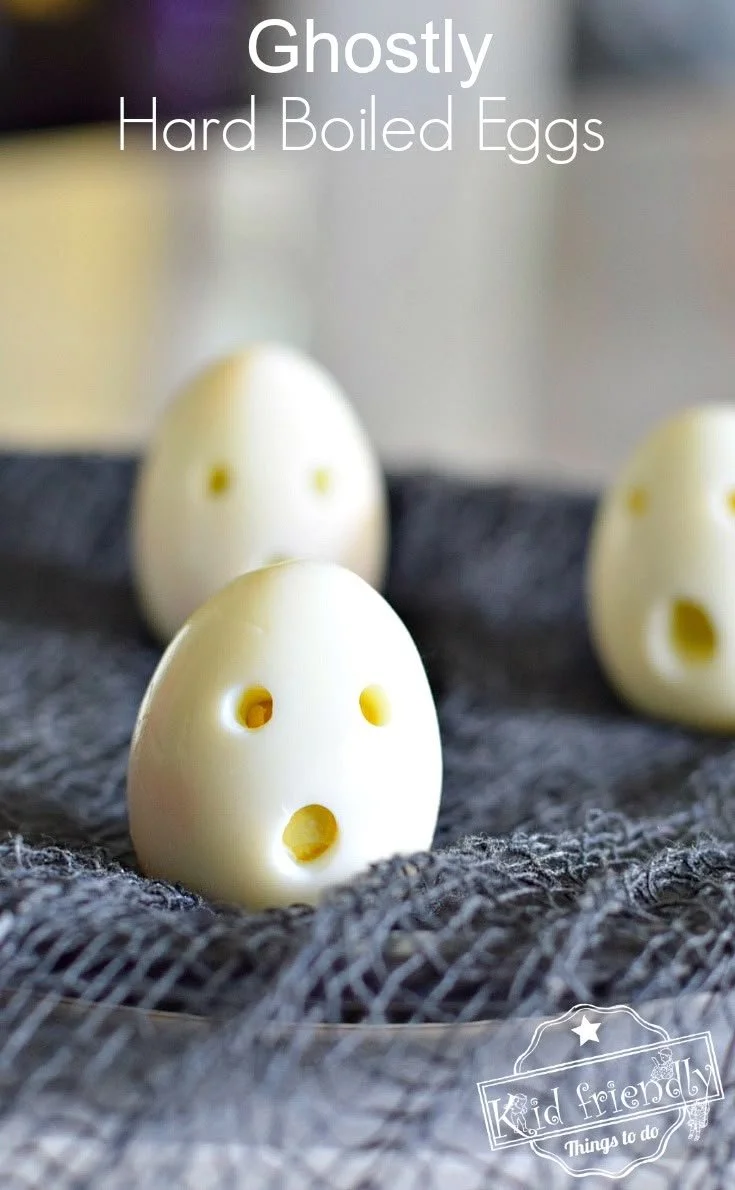 Creative Ghost Hardboiled Eggs for Halloween parties